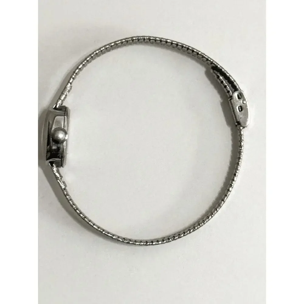 Vintage Timex Ladies Watch Running Silver Textured Dial Original Bracelet Manual